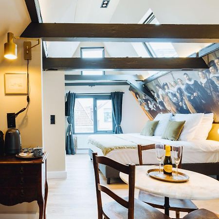 Lok Historics Luxury Art-Inspired Loft In Historic City Centre! Haarlem Exteriör bild