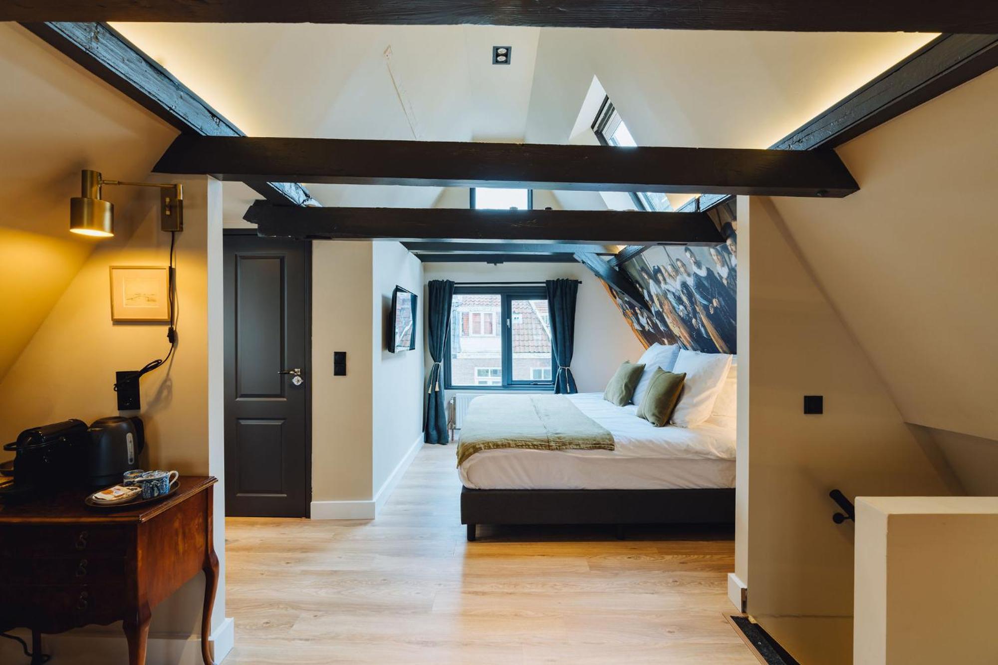 Lok Historics Luxury Art-Inspired Loft In Historic City Centre! Haarlem Exteriör bild