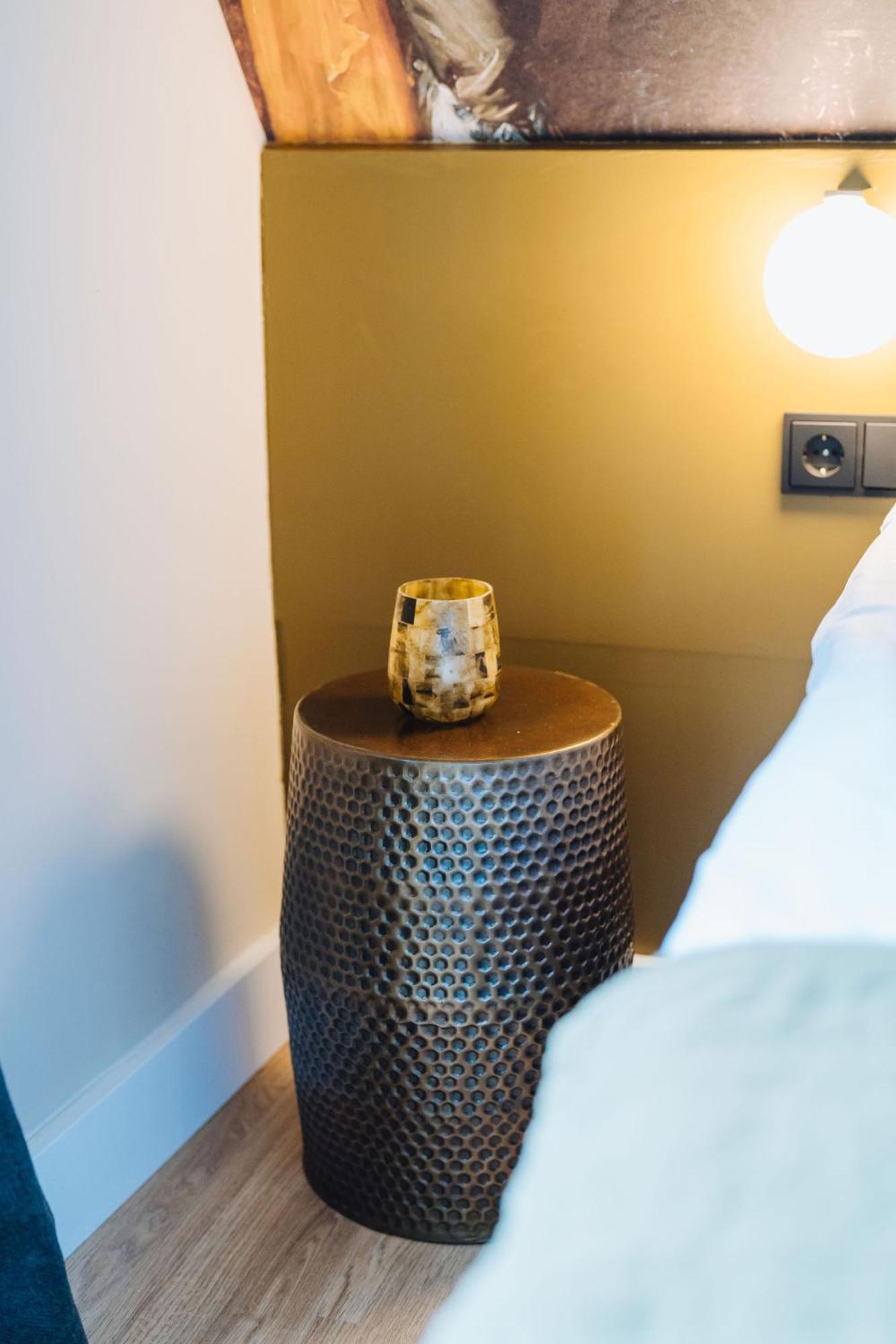 Lok Historics Luxury Art-Inspired Loft In Historic City Centre! Haarlem Exteriör bild