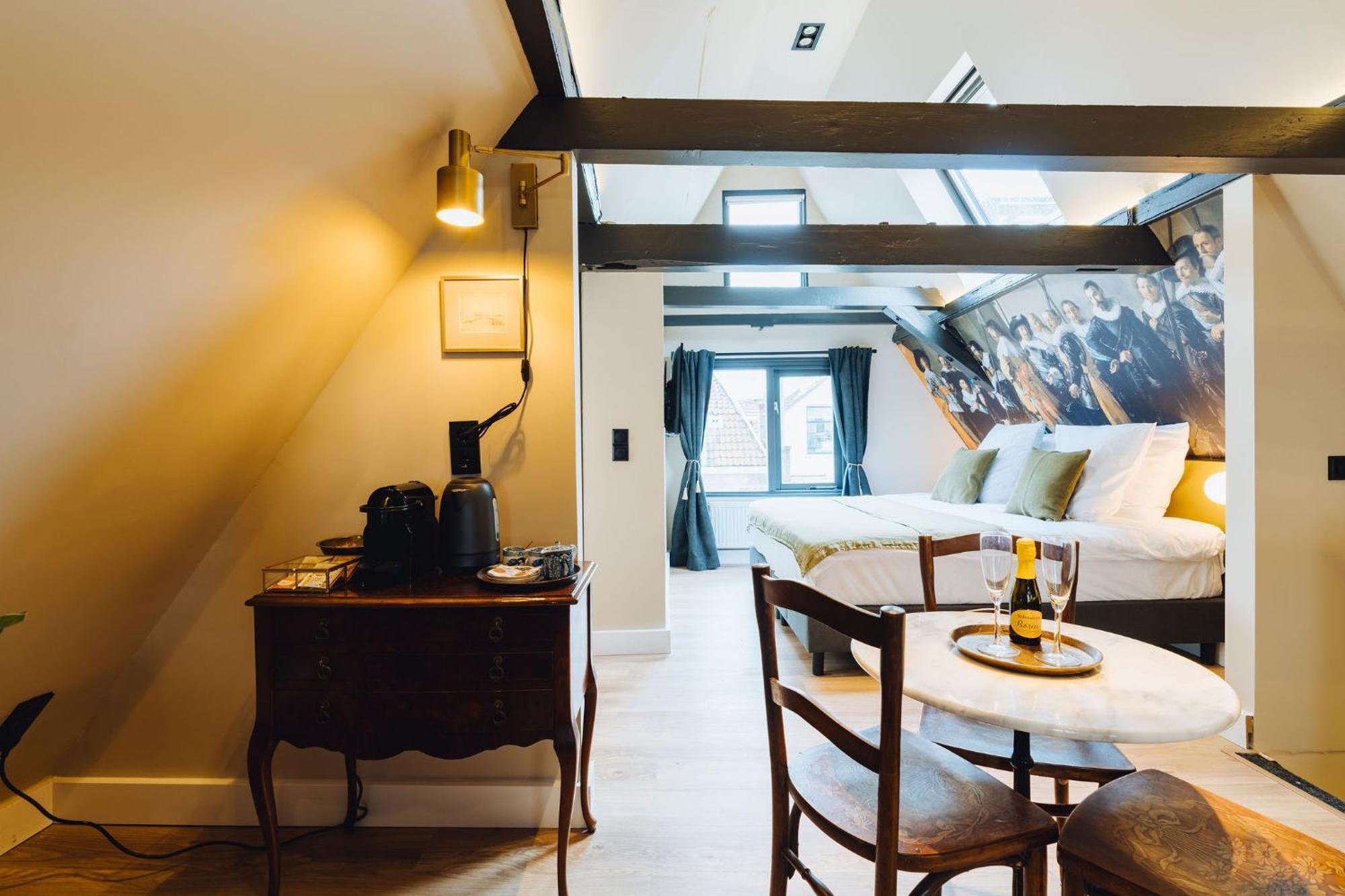 Lok Historics Luxury Art-Inspired Loft In Historic City Centre! Haarlem Exteriör bild