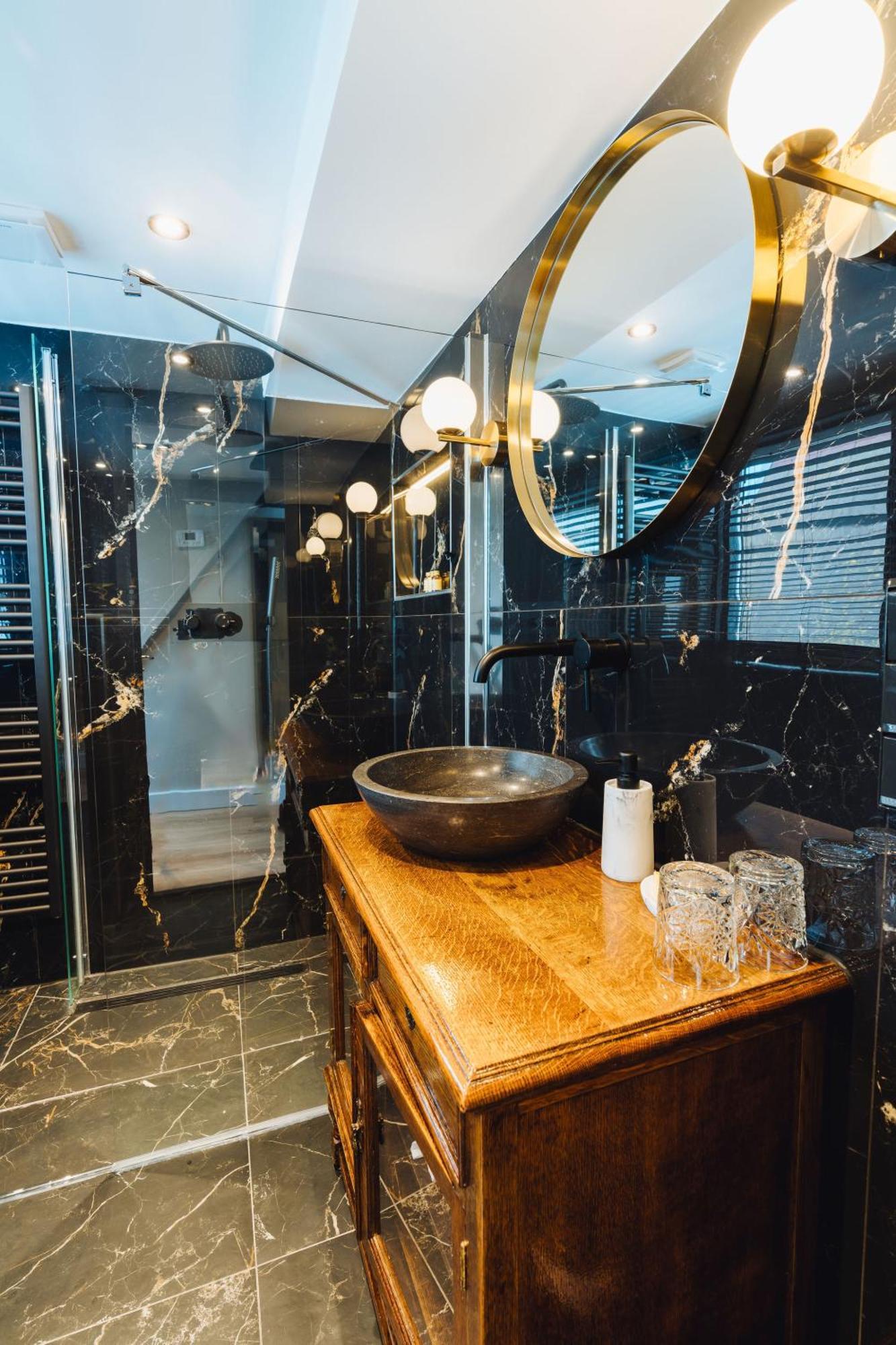 Lok Historics Luxury Art-Inspired Loft In Historic City Centre! Haarlem Exteriör bild