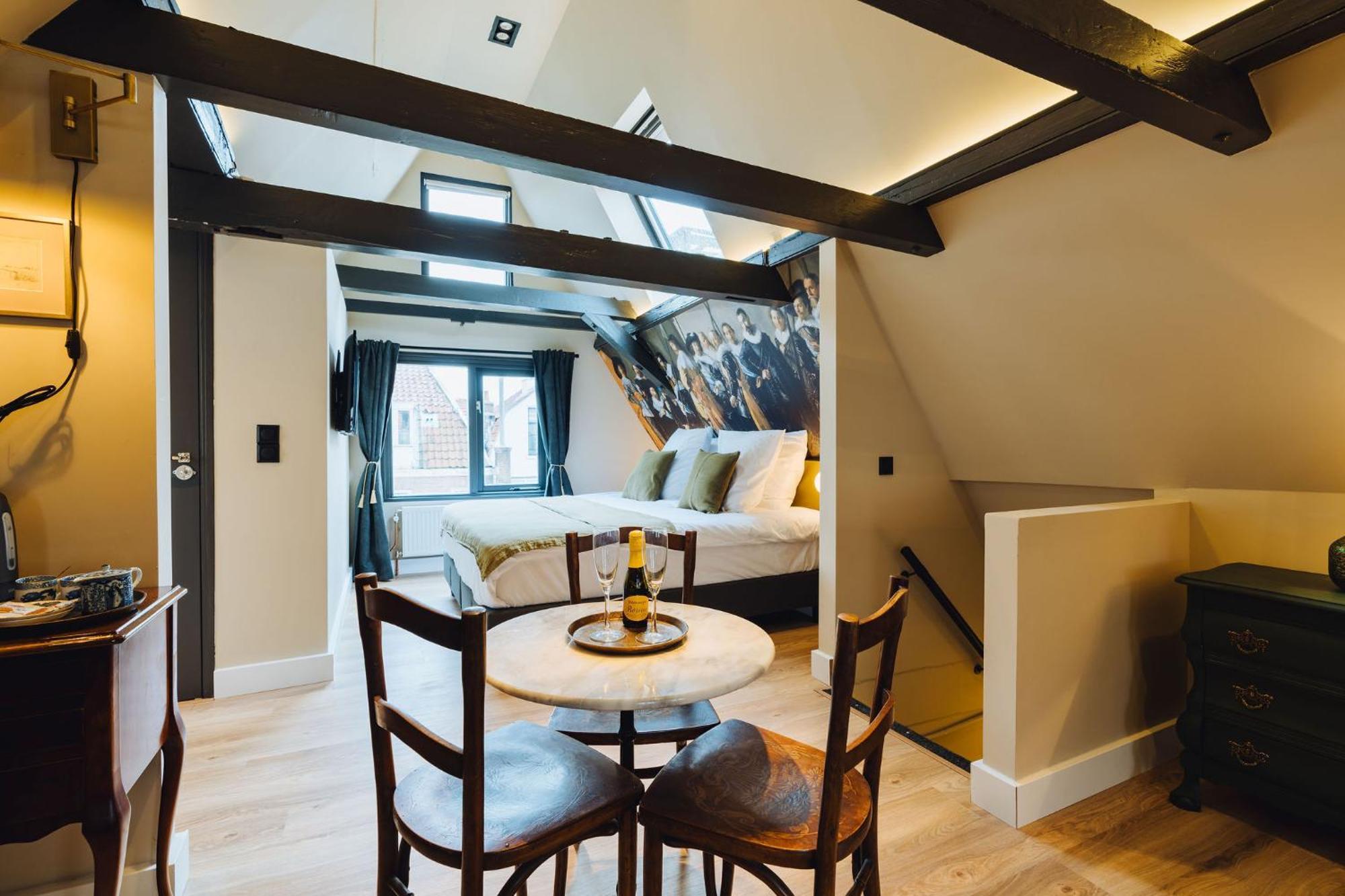 Lok Historics Luxury Art-Inspired Loft In Historic City Centre! Haarlem Exteriör bild